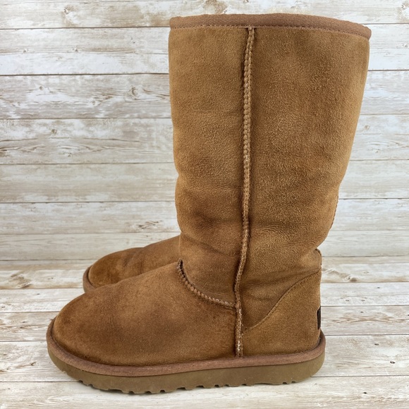 UGG Shoes - UGG CLASSIC TALL-WOMENS 8